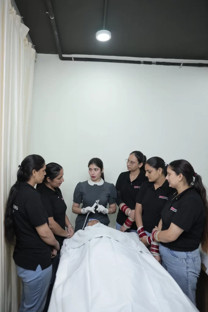 beauty parlour course in pehowa